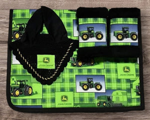 John Deere Saddlecloth Set